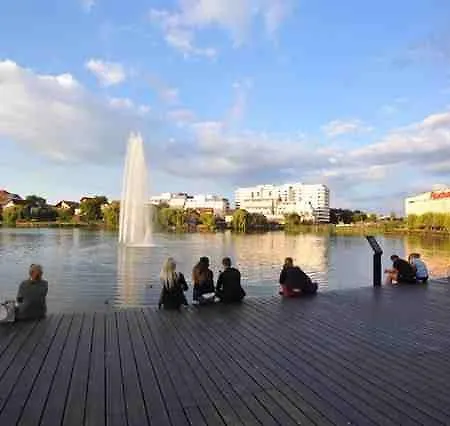 Park Lake Apartment